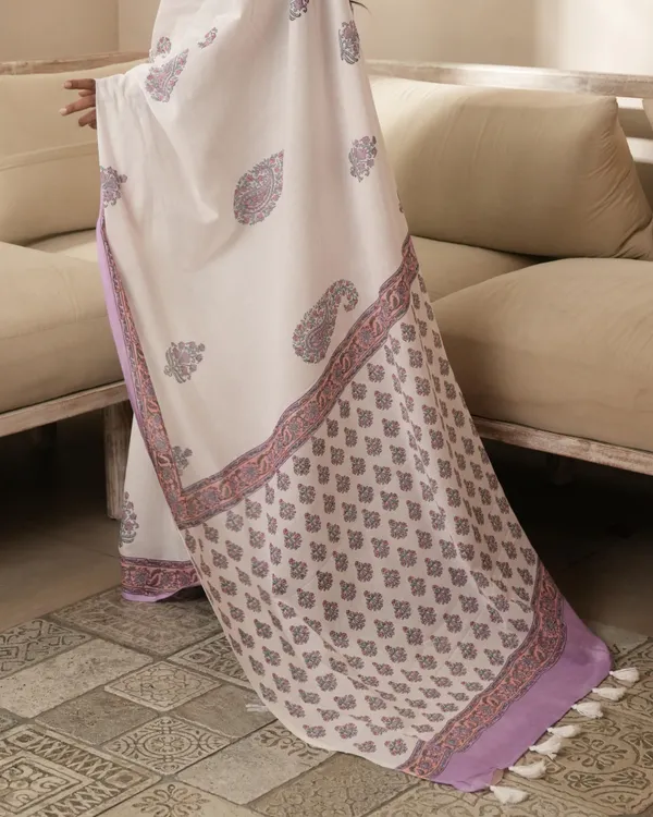 Multicolour_Cotton_Paisley_Butta_Hblock_Print_Mul_Saree_With_Tassels_For_Women